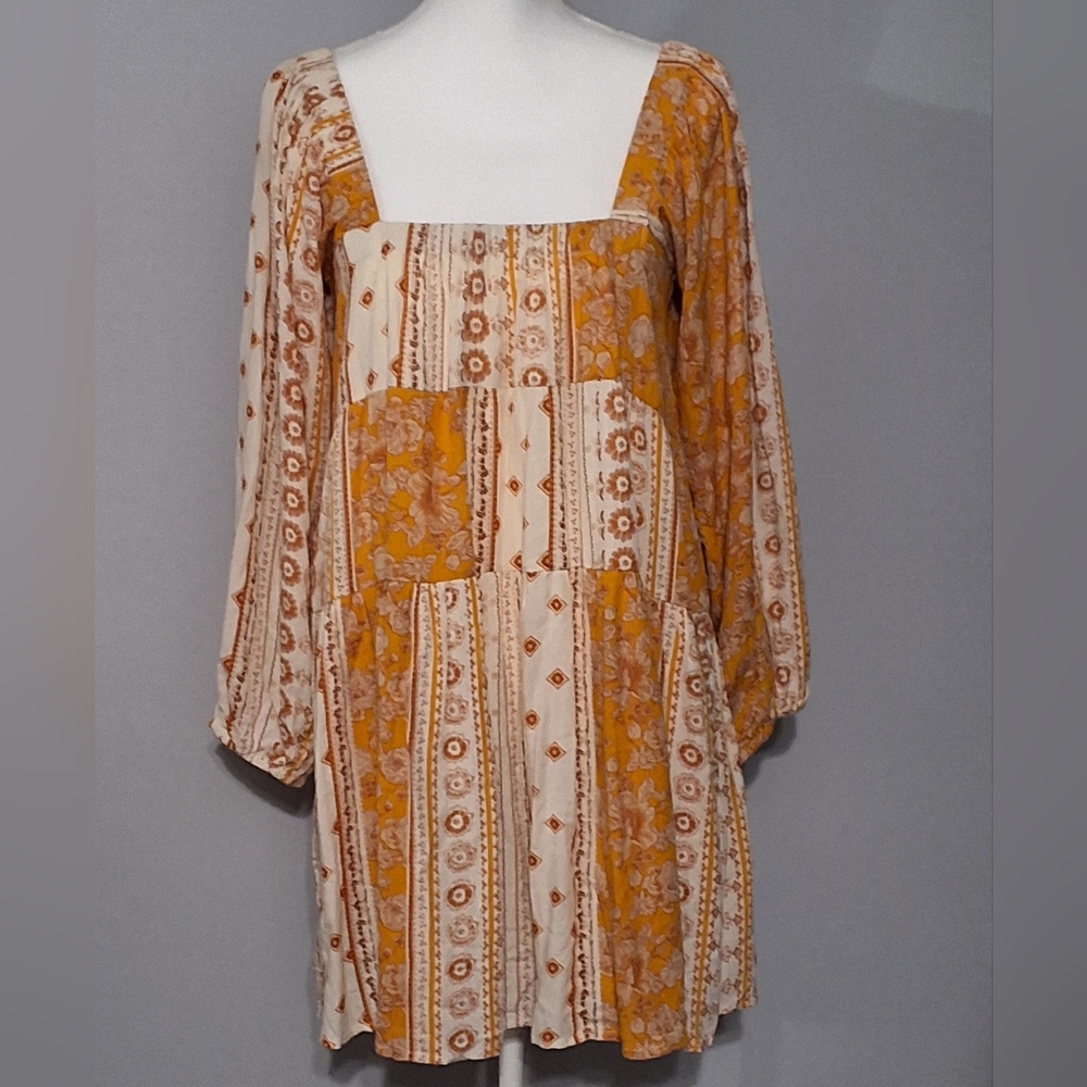 En Creme Orange Cream Relaxed Long Sleeve Mini Dress